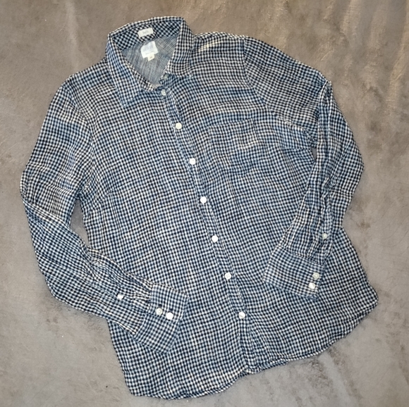 J. Crew | Boy Fit Gingham Long Sleeve Button Down Gauzy Shirt Size Medium - Picture 2 of 10
